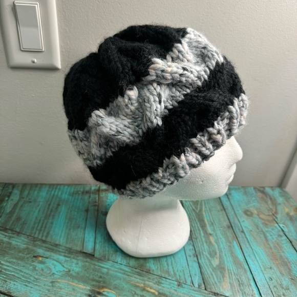 Handcrafted Knit Striped Cable Knit Hat Toque - Picture 2 of 6